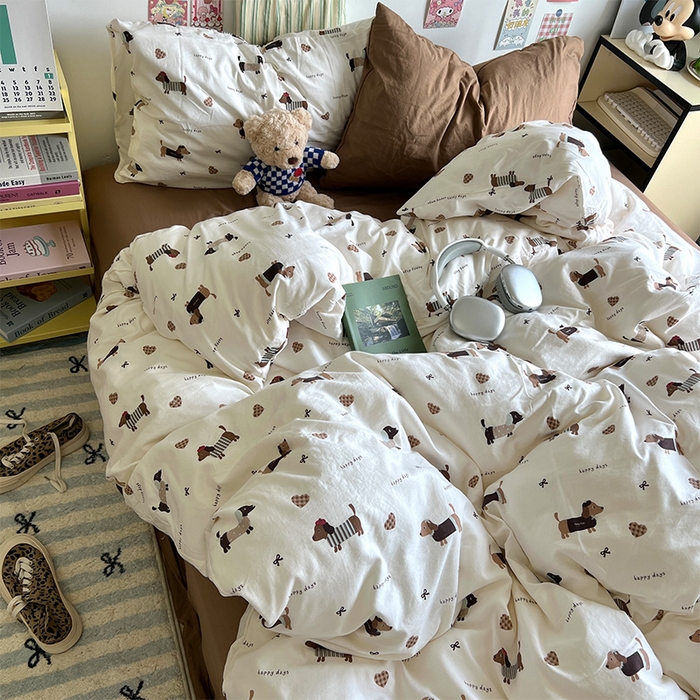 91家纺网 家纺一手货源 找家纺 原素 2024学生季专属A类水洗棉印花四件套 小狗总动员