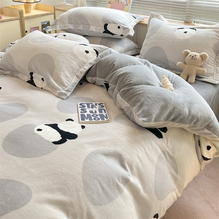 91家纺网 家纺一手货源 找家纺 2024新款A类AB版加厚保暖双面牛奶绒印花四件套--小清新系列 熊猫