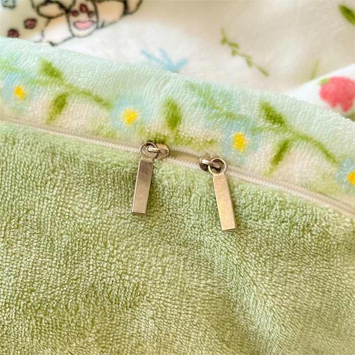 91家纺网 家纺一手货源 找家纺 2024新款A类AB版加厚保暖双面牛奶绒印花四件套--小清新系列 碎花小兔