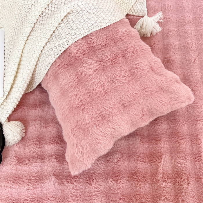 91家纺网 家纺一手货源 找家纺 梦舒羽 2025新款兔毛绒双人枕套牛奶绒加长枕芯套雪花绒枕头套 云梦粉