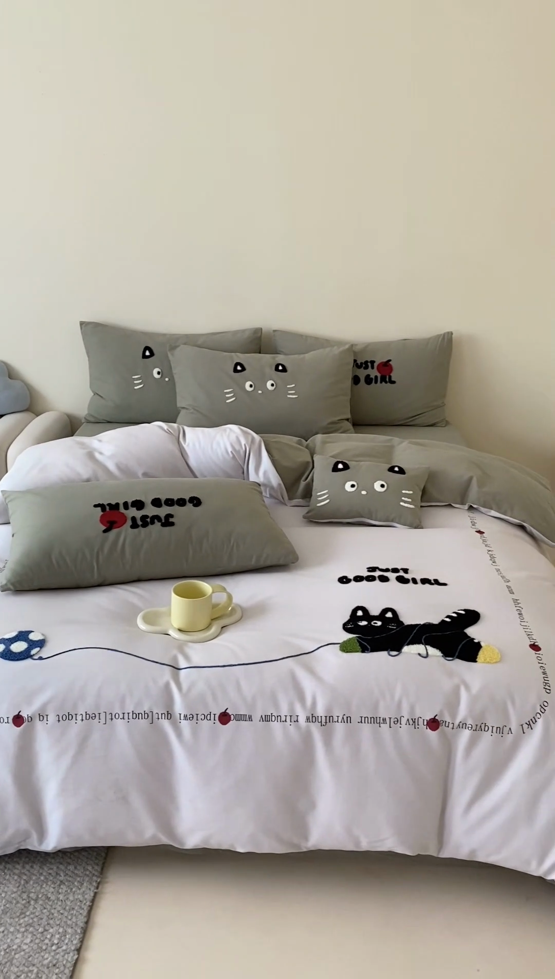 91家纺网 家纺一手货源 找家纺 宜家坊 2024全棉磨毛大版印加绣四件套【提供买家秀】 线团小猫