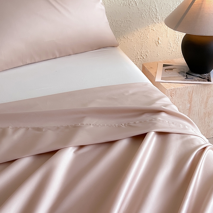 91家纺网 家纺一手货源 找家纺 Mr.pig猪先生水洗棉 2024新品A类100全棉高支高密贡缎新疆长绒棉四件套纯棉床单被套学生宿舍三件套枕套床笠床上用品 白桃茶粉