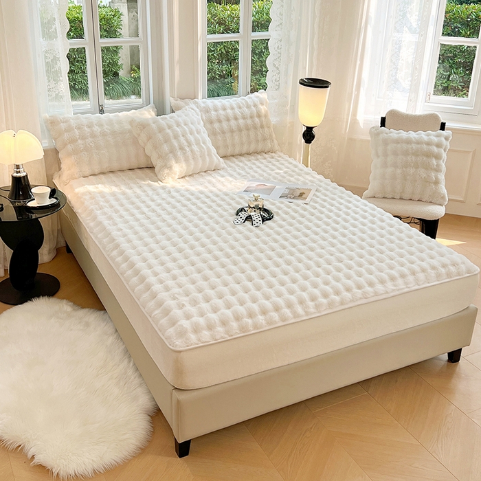 91家纺网 家纺一手货源 找家纺 梦舒羽 2025新款兔毛绒床笠水晶绒床垫保护套牛奶绒床垫套 晨曦白