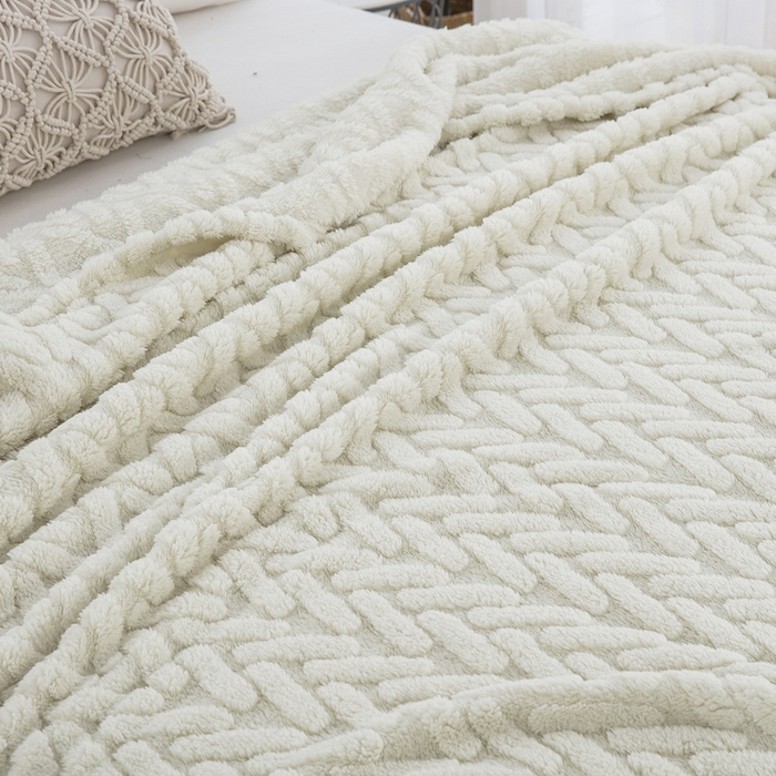 91家纺网 家纺一手货源 找家纺 一左一右 2024秋冬新款高克重单层双面提花塔芙绒毛毯舒棉绒毯多功能毯子外贸跨境电商 米白