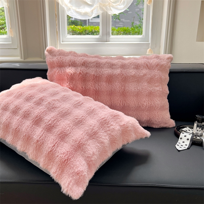 91家纺网 家纺一手货源 找家纺 梦舒羽 2025新款兔毛绒单人枕套牛奶绒枕芯套雪花绒宿舍枕头套 云梦粉