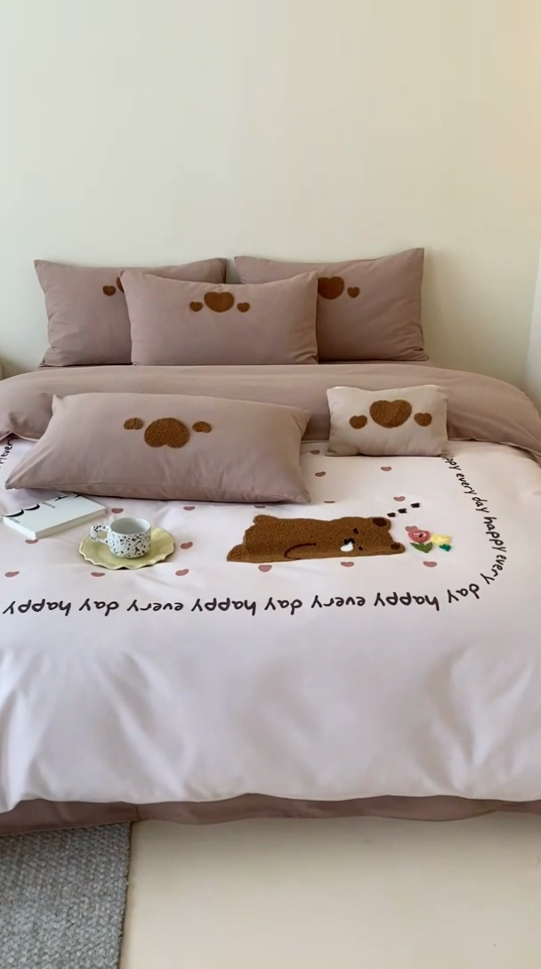 91家纺网 家纺一手货源 找家纺 宜家坊 2024全棉磨毛大版印加绣四件套【提供买家秀】 安睡熊