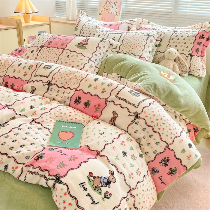 91家纺网 家纺一手货源 找家纺 2024新款A类AB版加厚保暖双面牛奶绒印花四件套--小清新系列 兔兔乐园