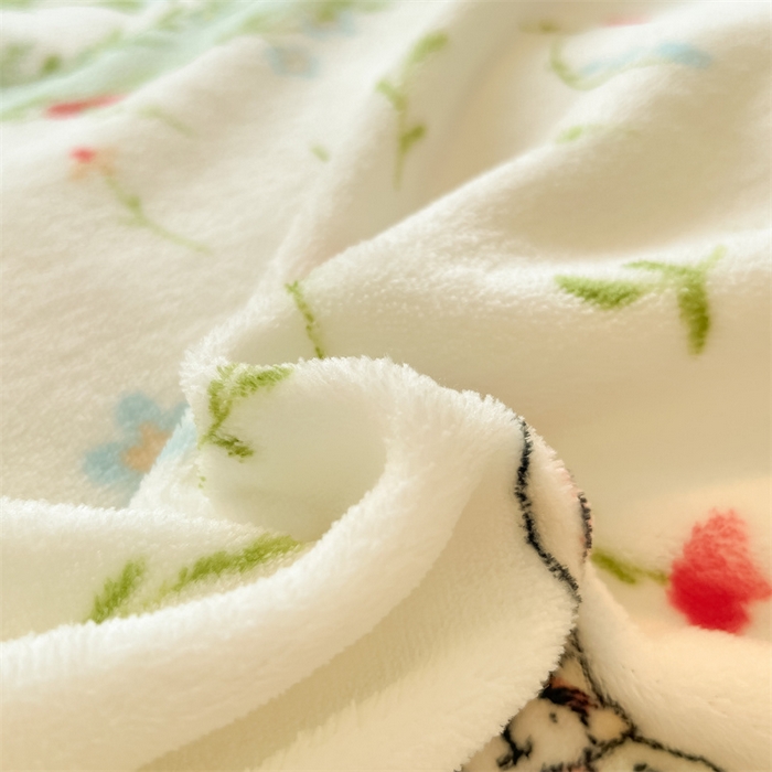 91家纺网 家纺一手货源 找家纺 2024新款A类AB版加厚保暖双面牛奶绒印花四件套--小清新系列 碎花小兔