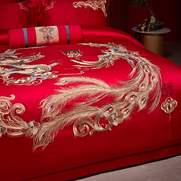 91家纺网 家纺一手货源 找家纺 2025新款长绒棉长绒棉贡缎提花款新中式古典韵味精美刺绣婚庆四件套多件套 龙凤团圆