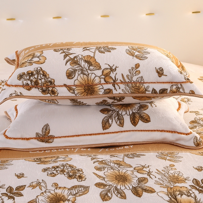 91家纺网 家纺一手货源 找家纺 代芙家纺 7斤重牛奶绒金貂四件套抗静电法莱绒珊瑚绒床裙 花期