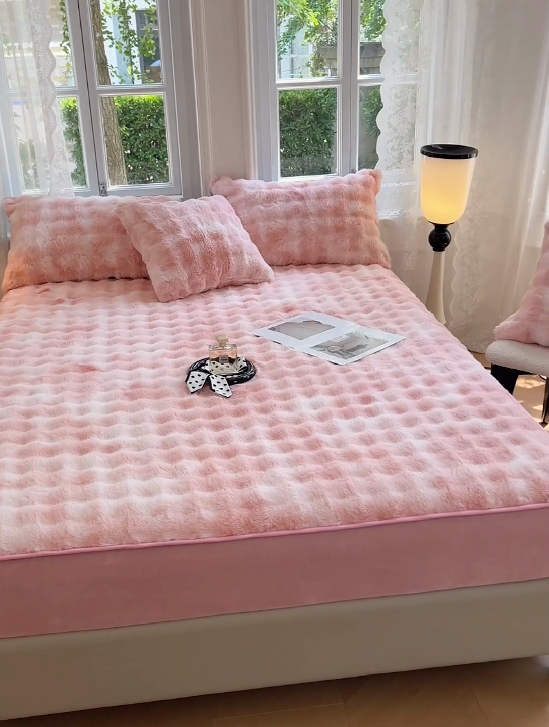 91家纺网 家纺一手货源 找家纺 梦舒羽 2025新款兔毛绒床笠水晶绒床垫保护套牛奶绒床垫套 梦幻樱粉