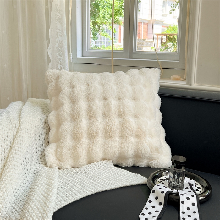 91家纺网 家纺一手货源 找家纺 梦舒羽 2025新款兔毛绒抱枕套牛奶绒枕芯套雪花绒枕头套单人宿舍 晨曦白