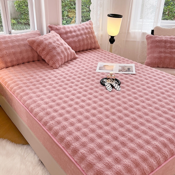 91家纺网 家纺一手货源 找家纺 梦舒羽 2025新款兔毛绒床笠水晶绒床垫保护套牛奶绒床垫套 云梦粉