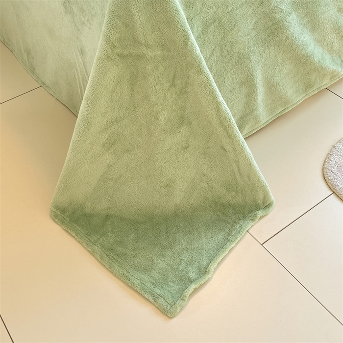 91家纺网 家纺一手货源 找家纺 2024新款A类AB版加厚保暖双面牛奶绒印花四件套--小清新系列 微笑动物