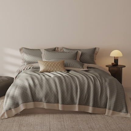 91家纺网 家纺一手货源 找家纺 （总）栩裕纺织 2024新款丝棉臻绒磨毛数码印花四件套--兰羽系列