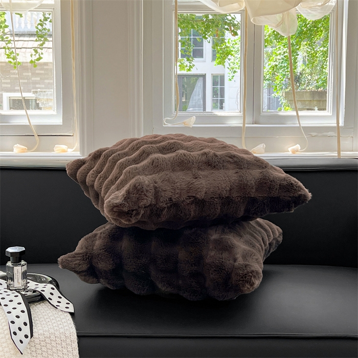 91家纺网 家纺一手货源 找家纺 梦舒羽 2025新款兔毛绒抱枕套牛奶绒枕芯套雪花绒枕头套单人宿舍 咖啡色