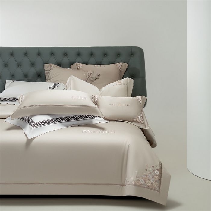 91家纺网 家纺一手货源 找家纺 2025新款AB版长绒棉高端绣花四件套-茜雅 茜雅-香槟金