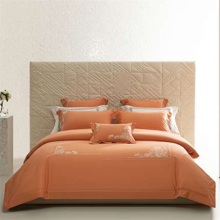 91家纺网 家纺一手货源 找家纺 （总）2025新款长绒棉磨毛高端绣花四件套-叶语