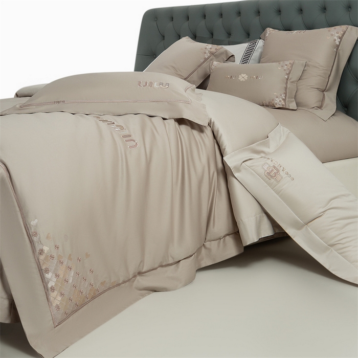 91家纺网 家纺一手货源 找家纺 2025新款AB版长绒棉高端绣花四件套-茜雅 茜雅-香槟金