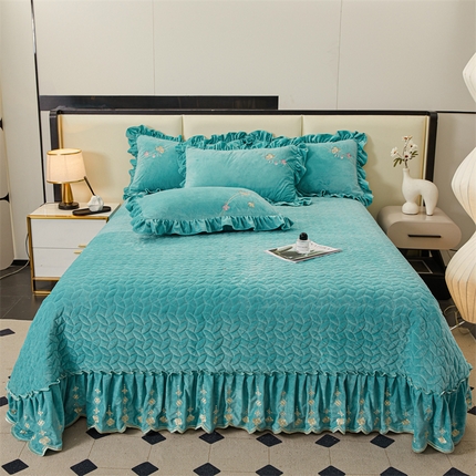 91家纺网 家纺一手货源 找家纺 2024秋冬新品茉含宝宝绒公主风单床盖 浅灰蓝-