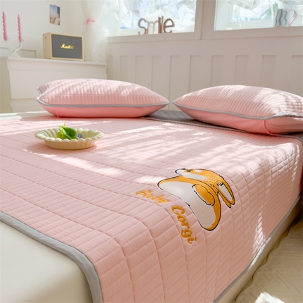 灰鲸 2025新款水洗双层纱萌物刺绣大豆夹棉床垫 柯基baby-樱花粉