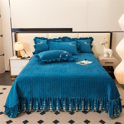 91家纺网 家纺一手货源 找家纺 2024秋冬新品茉含宝宝绒公主风单床盖 宝利蓝-