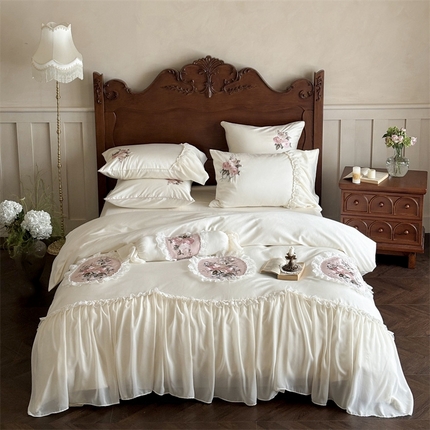 91家纺网 家纺一手货源 找家纺 MIU缪家居 2024新款100支全棉蔓莎公主系列四件套 蔓莎公主-乳白