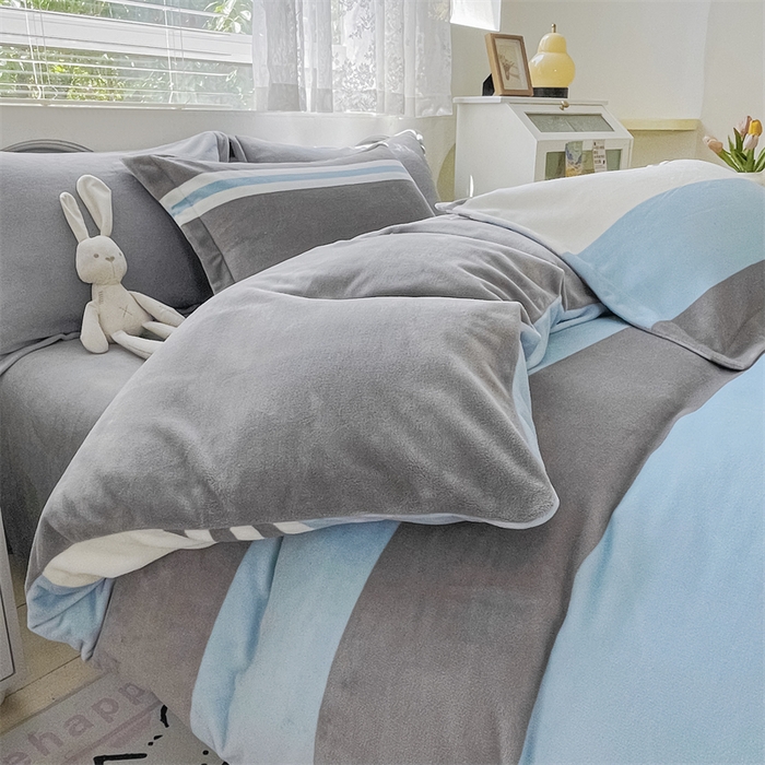 91家纺网 家纺一手货源 找家纺 锦罗绣 2024新款A类高克重牛奶绒印花四件套 简约