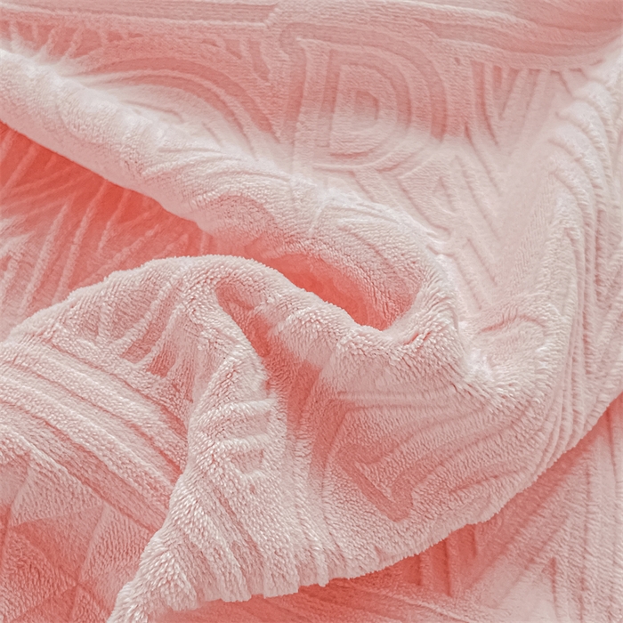 91家纺网 家纺一手货源 找家纺 锦罗绣 2024新款全消光230克牛奶绒烂花绒提花单被套 格韵
