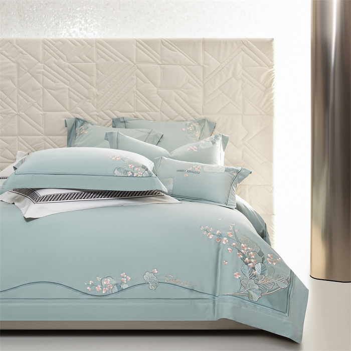 91家纺网 家纺一手货源 找家纺 2025新款长绒棉磨毛高端绣花四件套-花韵 花韵-清新绿