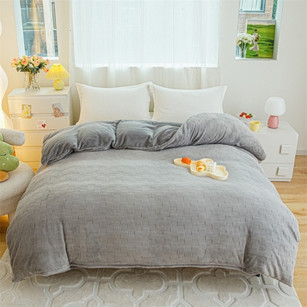 锦罗绣 2024新款全消光230克牛奶绒烂花绒提花单被套 方块-灰