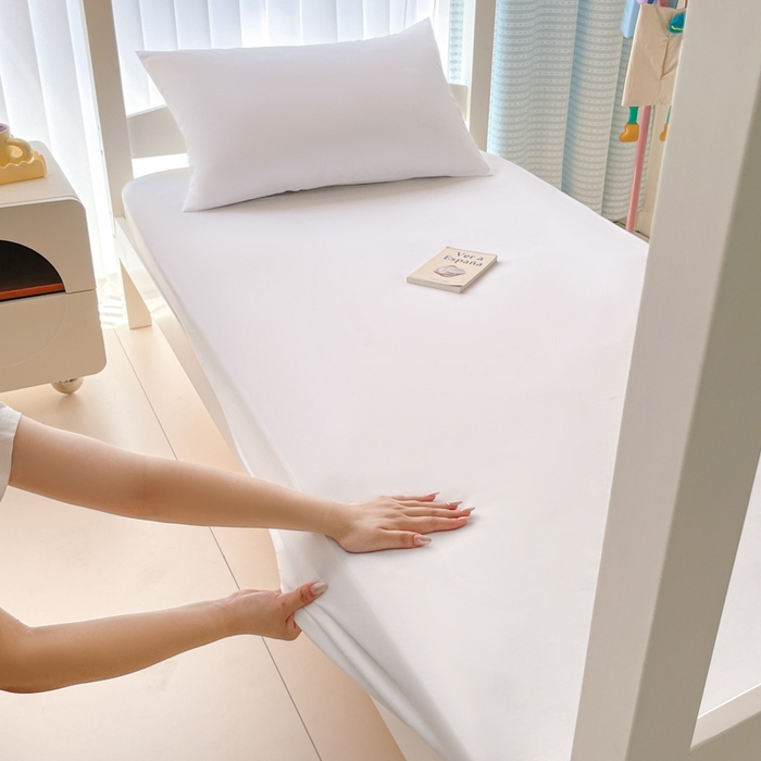 91家纺网 家纺一手货源 找家纺 老帅的工厂店 2025新款亲肤磨毛防水纯色学生床笠-小床图 白色