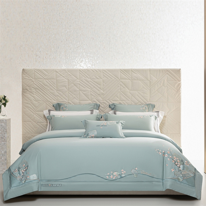 91家纺网 家纺一手货源 找家纺 2025新款长绒棉磨毛高端绣花四件套-花韵 花韵-清新绿