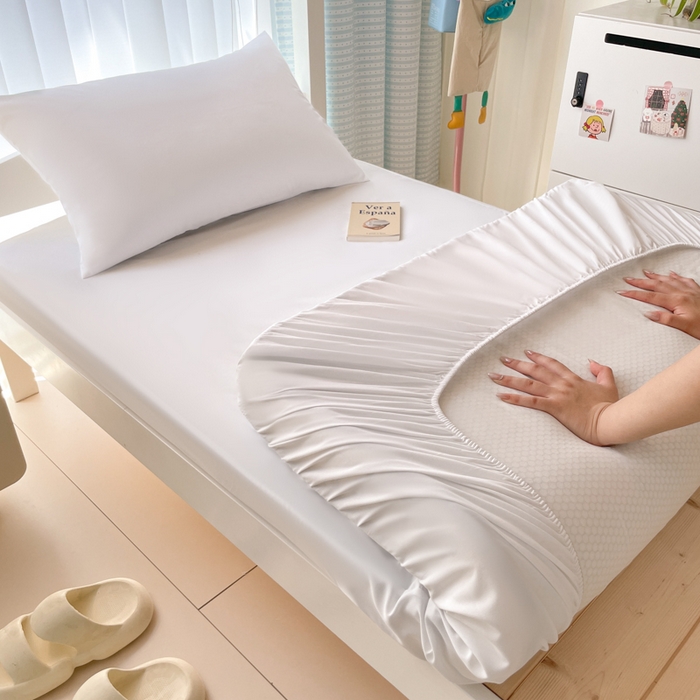 91家纺网 家纺一手货源 找家纺 老帅的工厂店 2025新款亲肤磨毛防水纯色学生床笠-小床图 白色