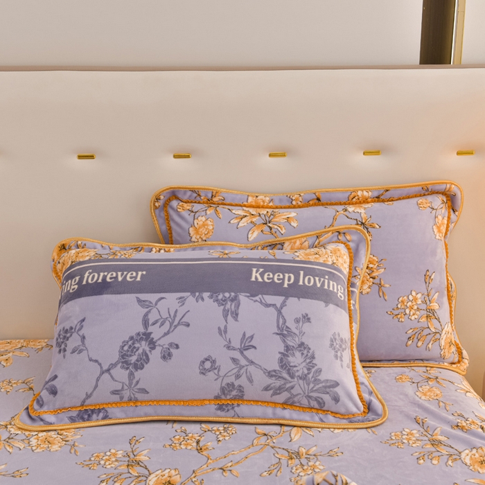 91家纺网 家纺一手货源 找家纺 亿品2025直播爆款9.5斤牛奶绒四件套加厚保暖床裙四件套 金枝玉叶