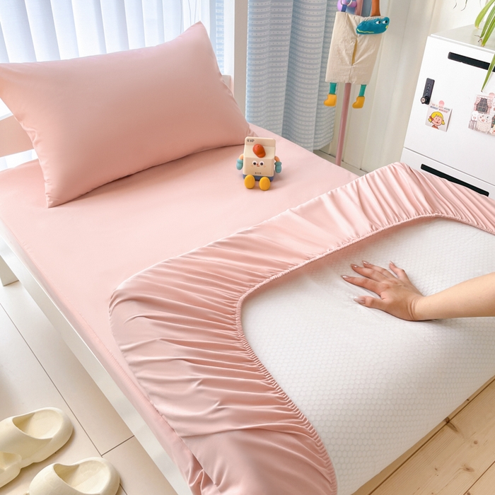 91家纺网 家纺一手货源 找家纺 老帅的工厂店 2025新款亲肤磨毛防水纯色学生床笠-小床图 蜜粉