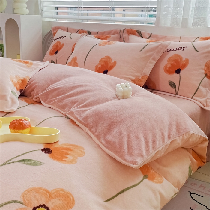 91家纺网 家纺一手货源 找家纺 锦罗绣 2024新款A类高克重牛奶绒印花单被套 春色满园