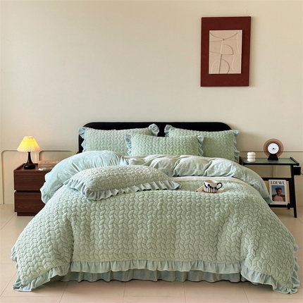 91家纺网 家纺一手货源 找家纺 2024秋冬新款韩版兔毛拼接四件套 橄榄绿