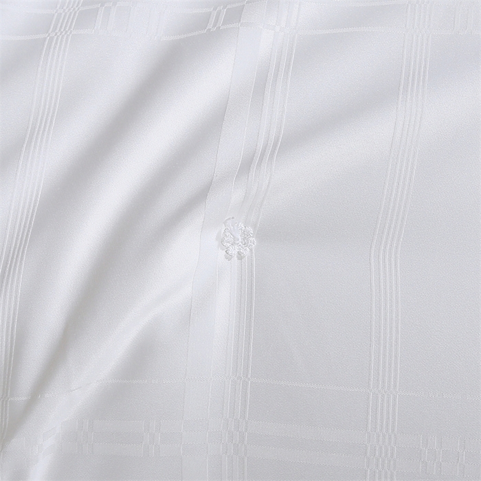 91家纺网 家纺一手货源 找家纺 芭芭棉家纺 2025新款全棉桑被冬被春秋被拉链二合一子母被被子被芯-方格系列 月光白