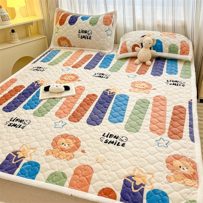 91家纺网 家纺一手货源 找家纺 启程家纺 2024新款A类印花牛奶绒床垫加厚绒保暖床护垫 狮子棒冰