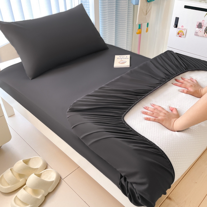 91家纺网 家纺一手货源 找家纺 老帅的工厂店 2025新款亲肤磨毛防水纯色学生床笠-小床图 深灰