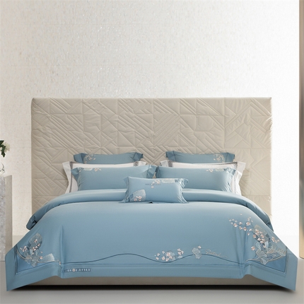 91家纺网 家纺一手货源 找家纺 （总）2025新款长绒棉磨毛高端绣花四件套-花韵