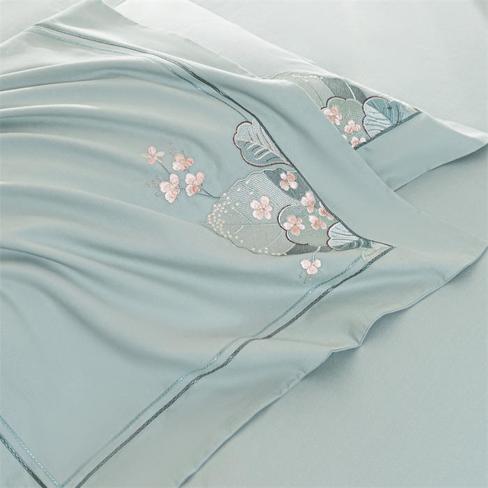 91家纺网 家纺一手货源 找家纺 2025新款长绒棉磨毛高端绣花四件套-花韵 花韵-清新绿