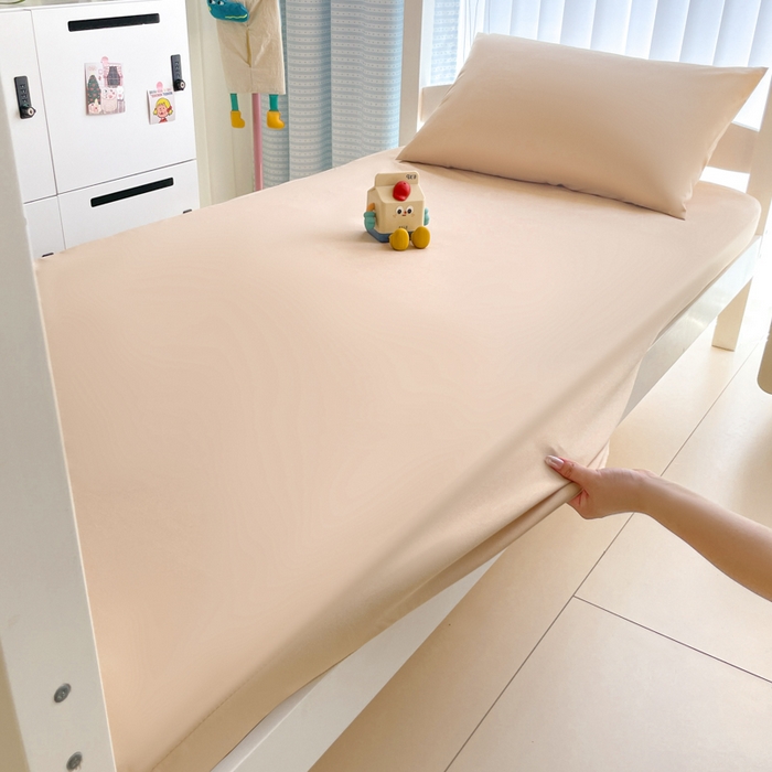 91家纺网 家纺一手货源 找家纺 老帅的工厂店 2025新款亲肤磨毛防水纯色学生床笠-小床图 杏色