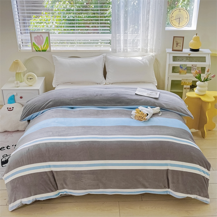 91家纺网 家纺一手货源 找家纺 锦罗绣 2024新款A类高克重牛奶绒印花单被套 简约