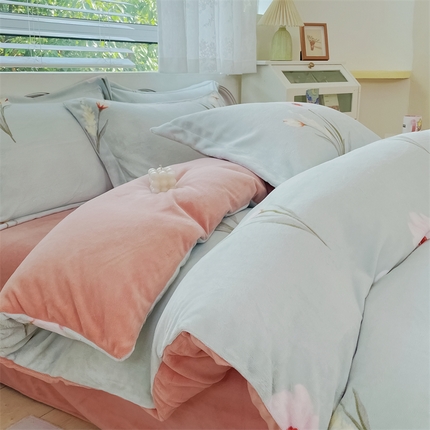 91家纺网 家纺一手货源 找家纺 （总）锦罗绣 2024新款A类高克重牛奶绒印花四件套