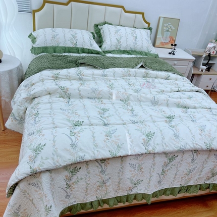 91家纺网 家纺一手货源 找家纺 （总）2024新款嵌条款春秋高温砂洗法式棉花床盖三件套