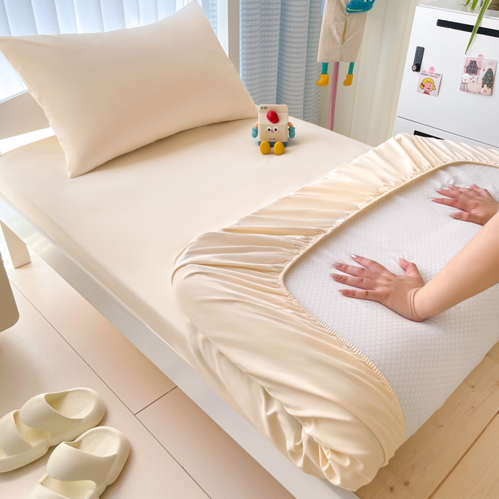 91家纺网 家纺一手货源 找家纺 老帅的工厂店 2025新款亲肤磨毛防水纯色学生床笠-小床图 本色