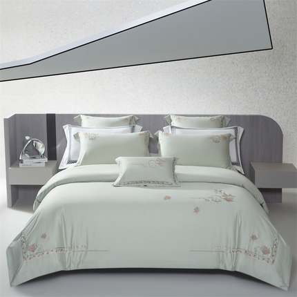 91家纺网 家纺一手货源 找家纺 2025新款磨毛绣花四件套-枫叶情 枫叶情-油果绿