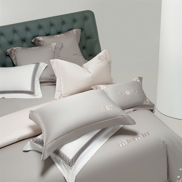 91家纺网 家纺一手货源 找家纺 2025新款AB版长绒棉高端绣花四件套-茜雅 茜雅-绅士灰